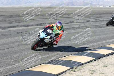 media/Nov-30-2025-TrackXperience (Sun) [[c0061d280f]]/3-Level 1/Session 2 (Bowl)/